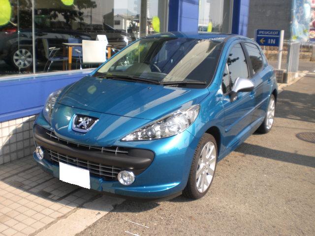 認定中古車のご紹介　～なんと2台～