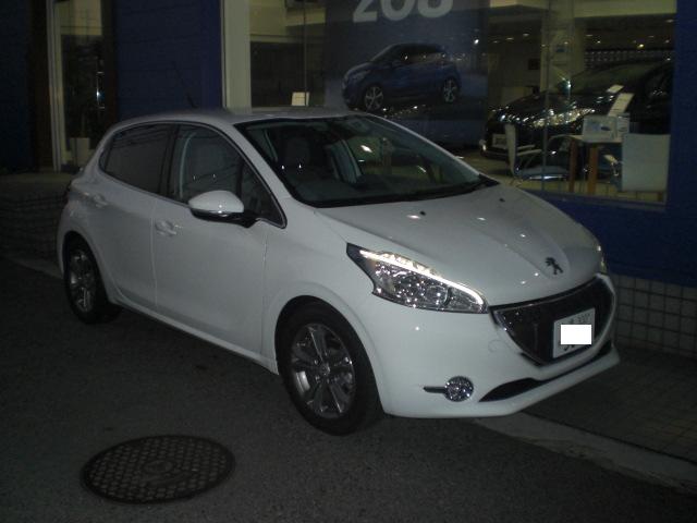 ☆PEUGEOT 208☆