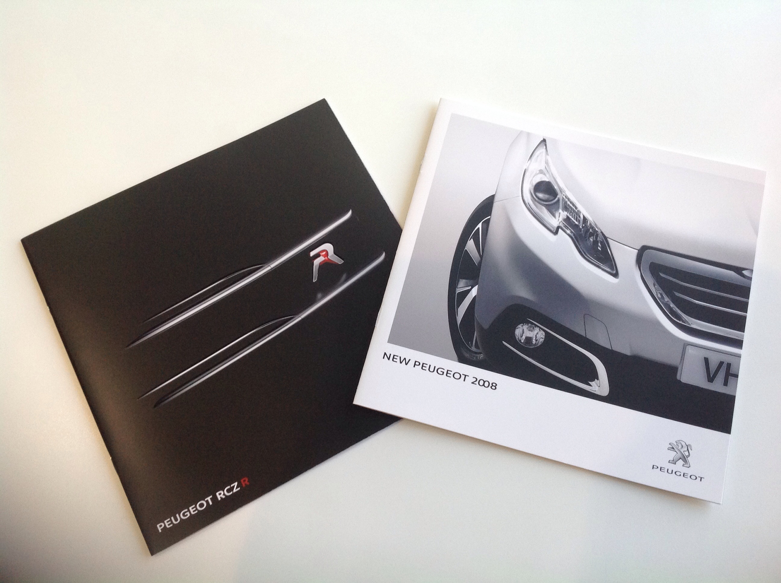 2008とRCZ R