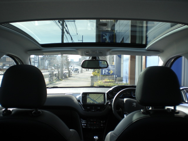認定中古車入庫情報