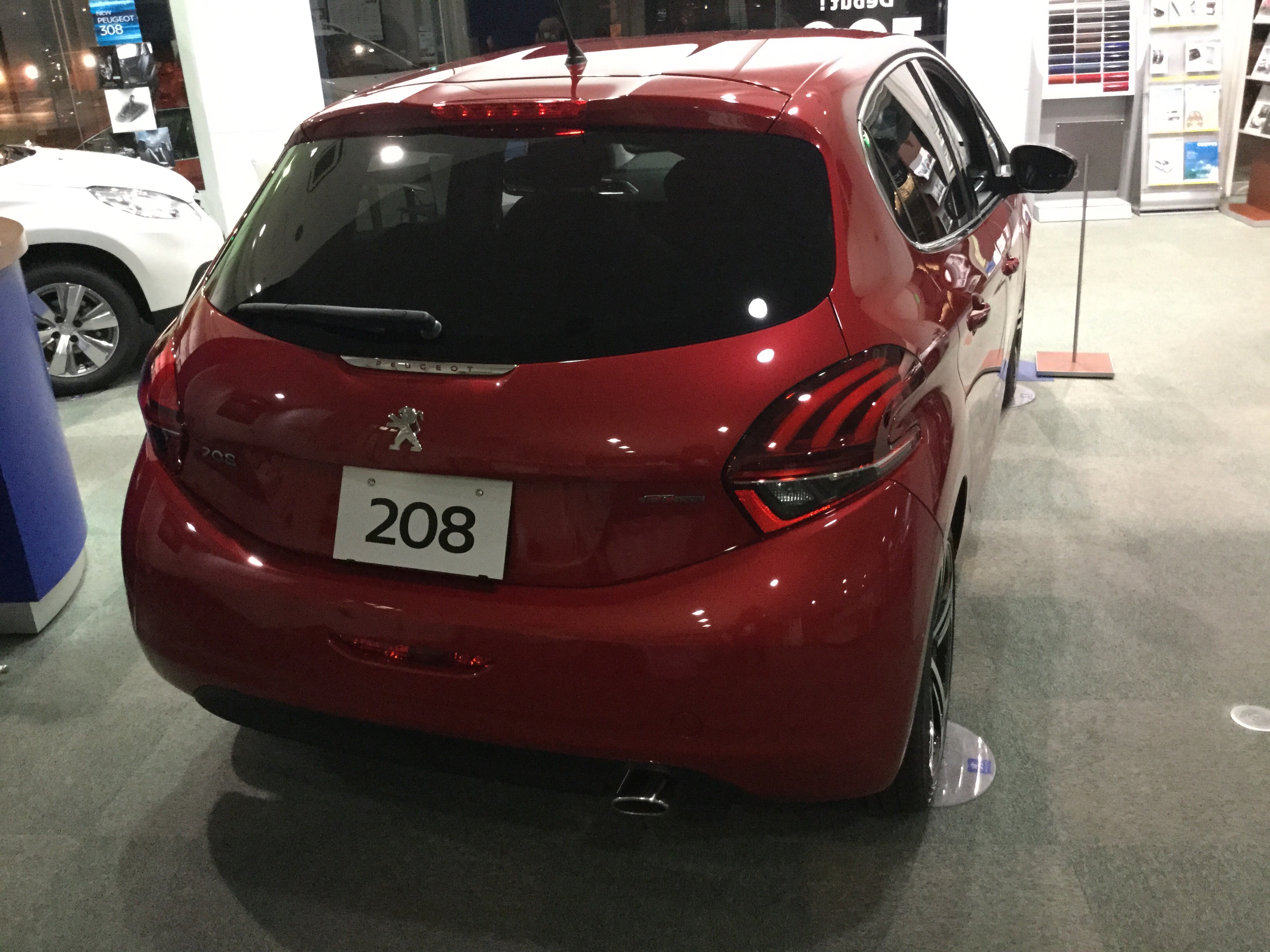 展示車入れ替えました