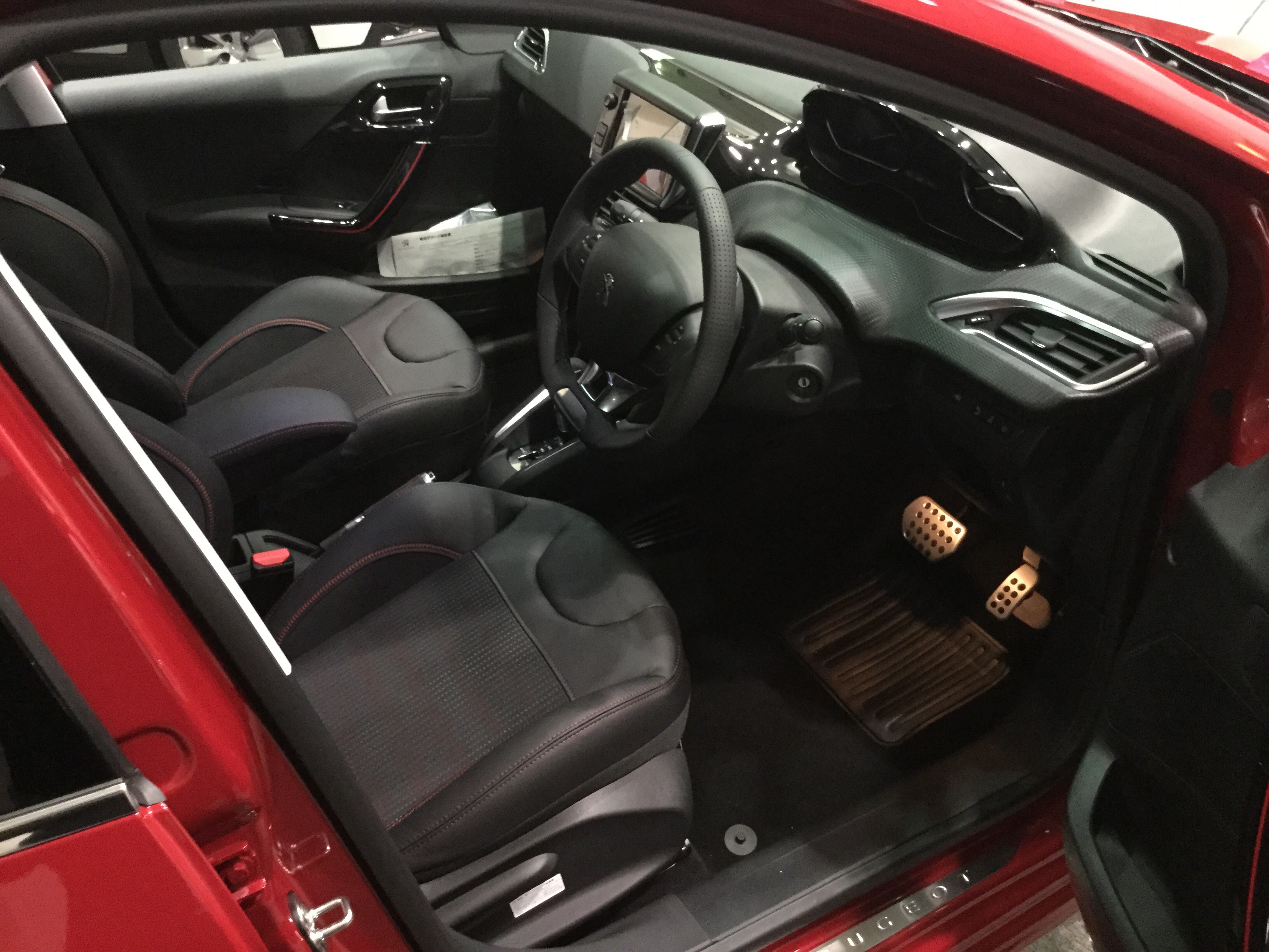 展示車入れ替えました