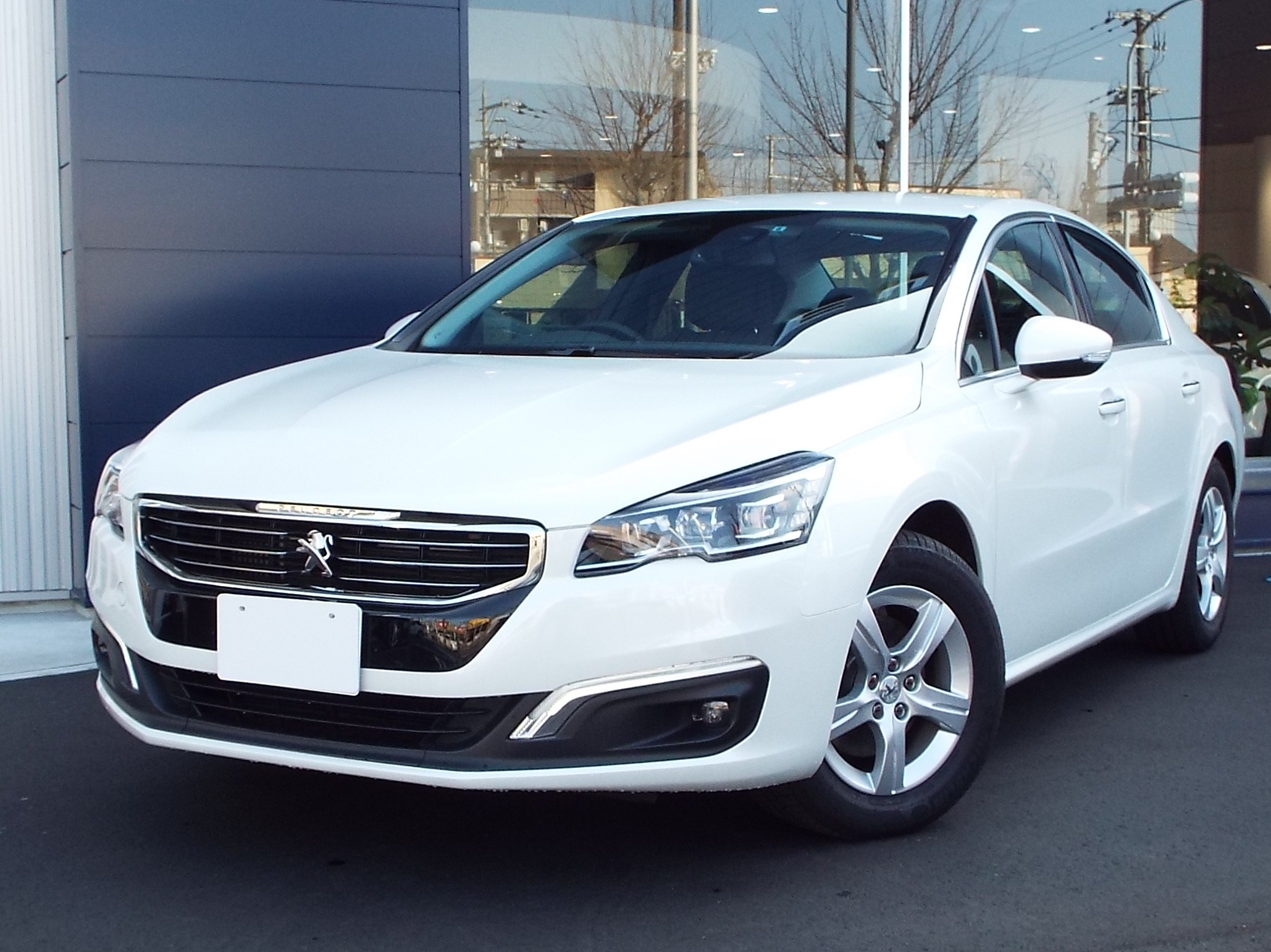 NEW508ALLURE　認定中古車入庫