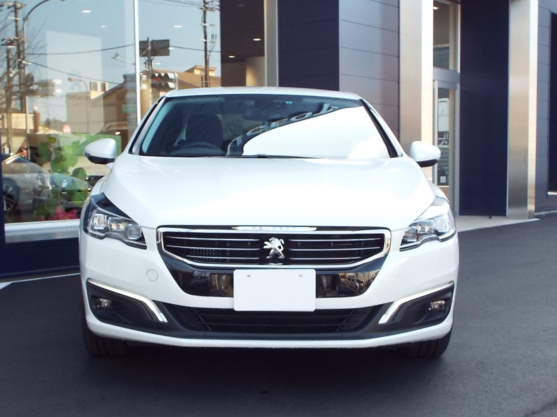 NEW508ALLURE　認定中古車入庫