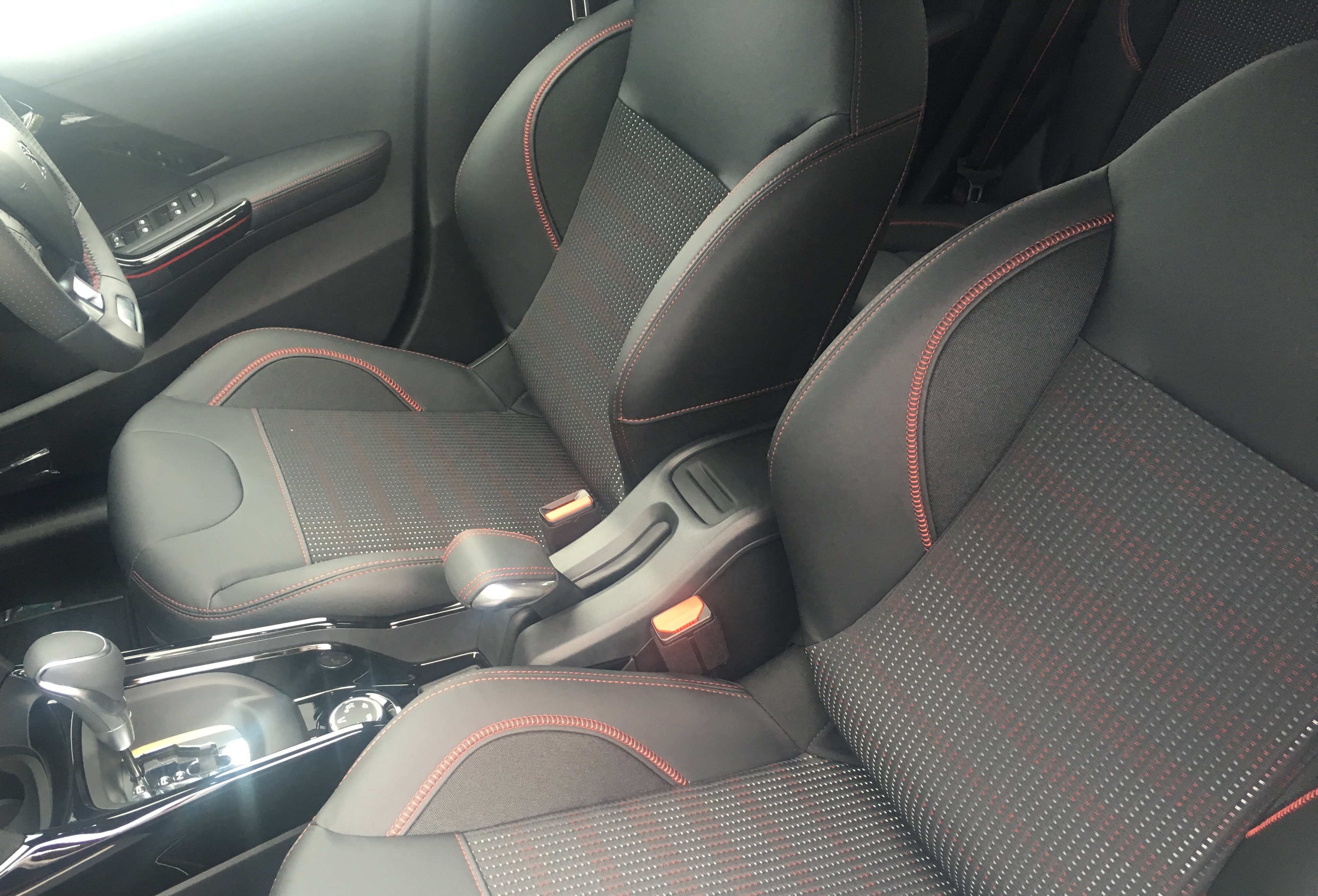 NEW  2008 試乗車♫