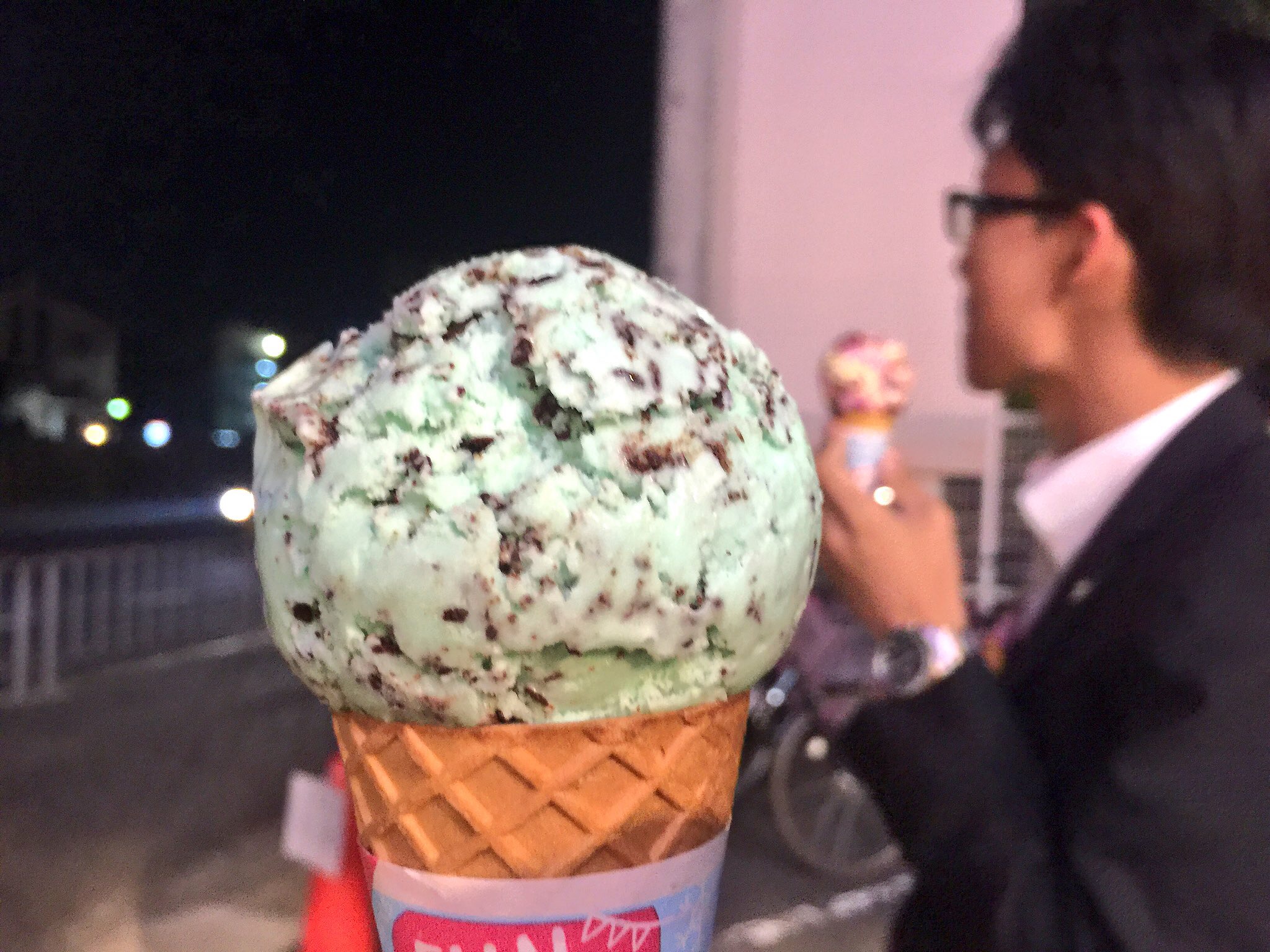 スーパーフライデー