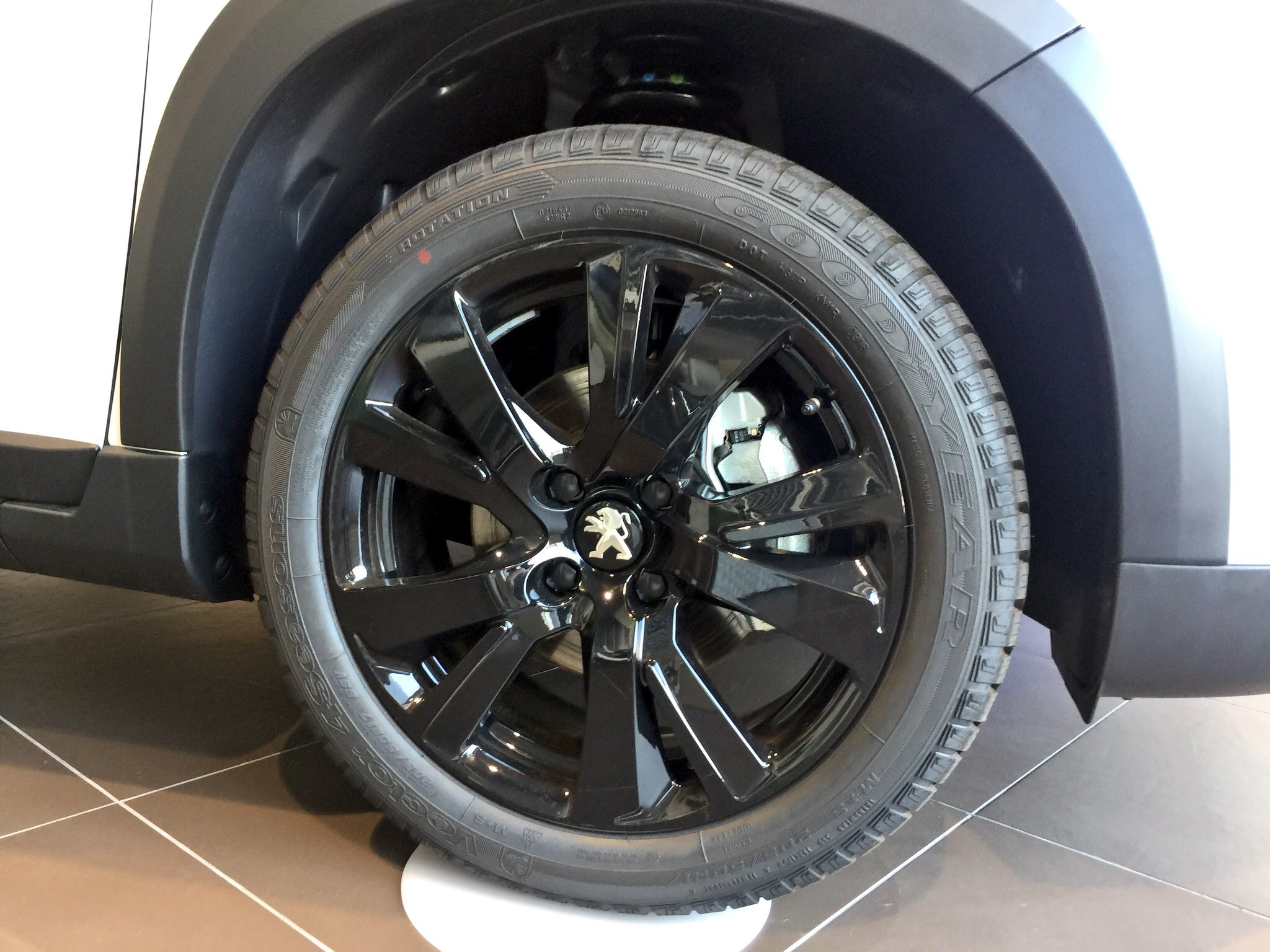 展示車入れ替えました◎2008