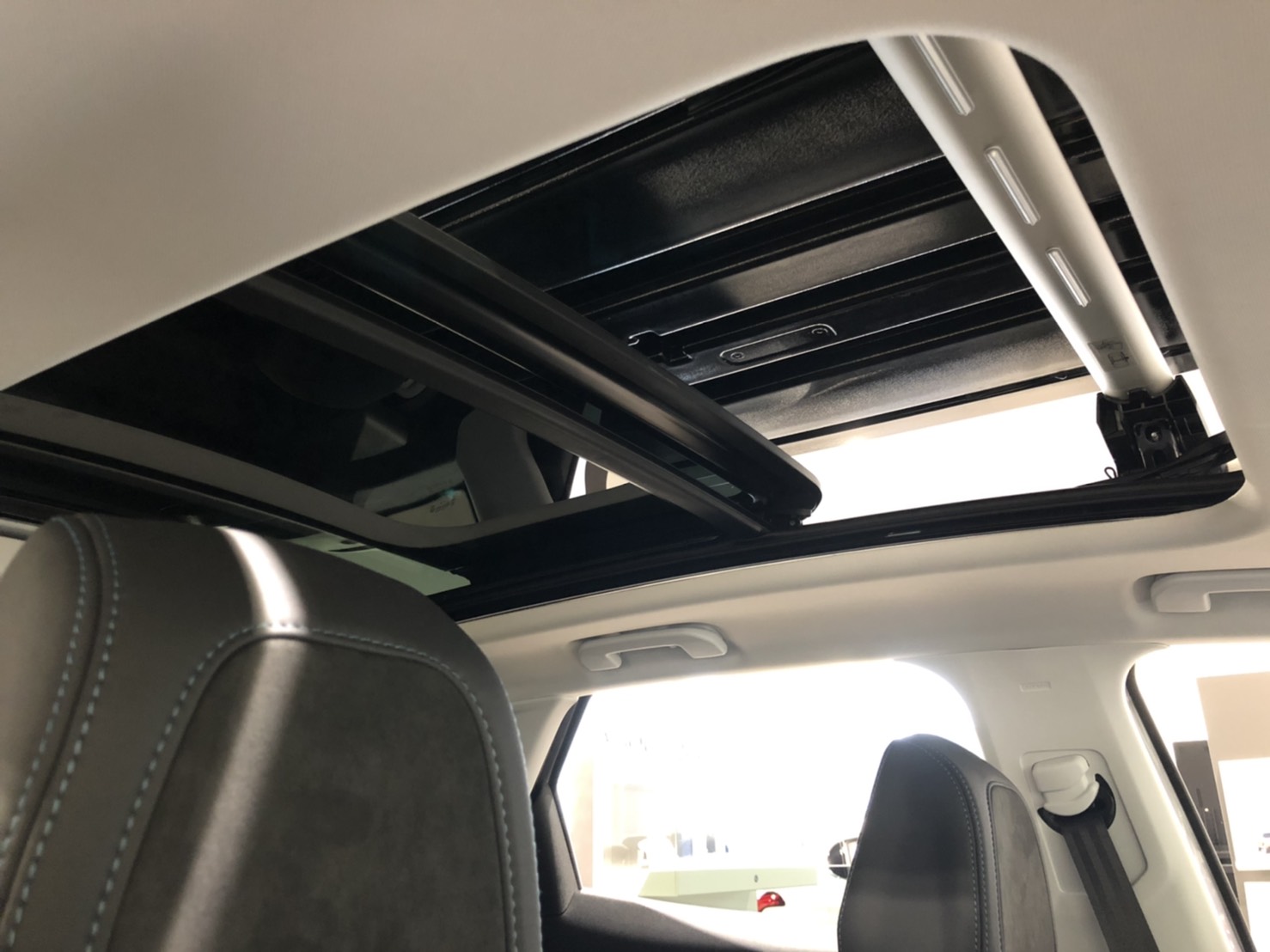 3008 CROSSCITY(特別仕様車)