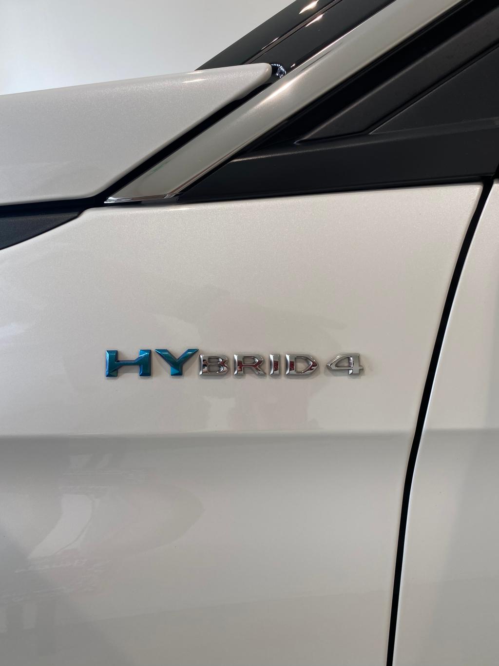 HYBRID4