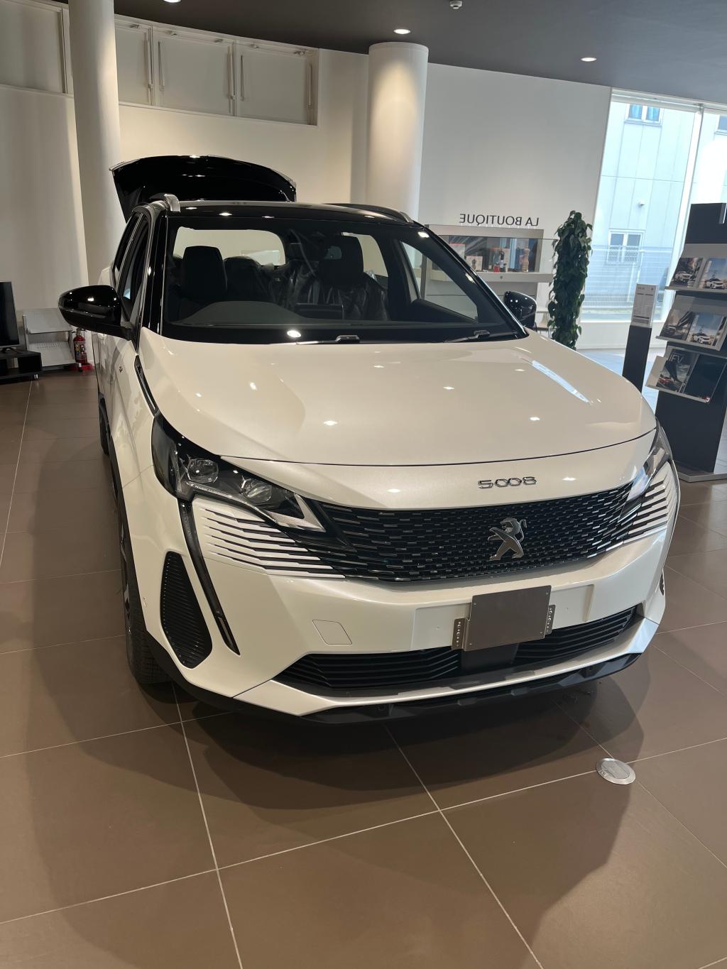 展示車入れ替えました