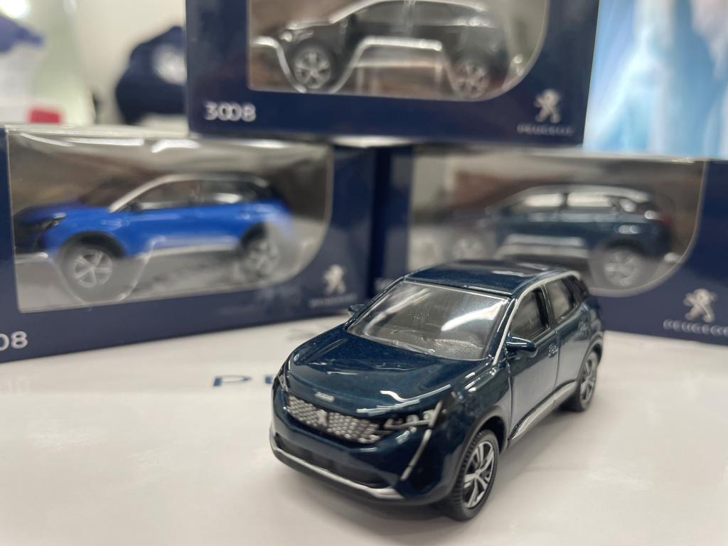 ミニカー入荷情報