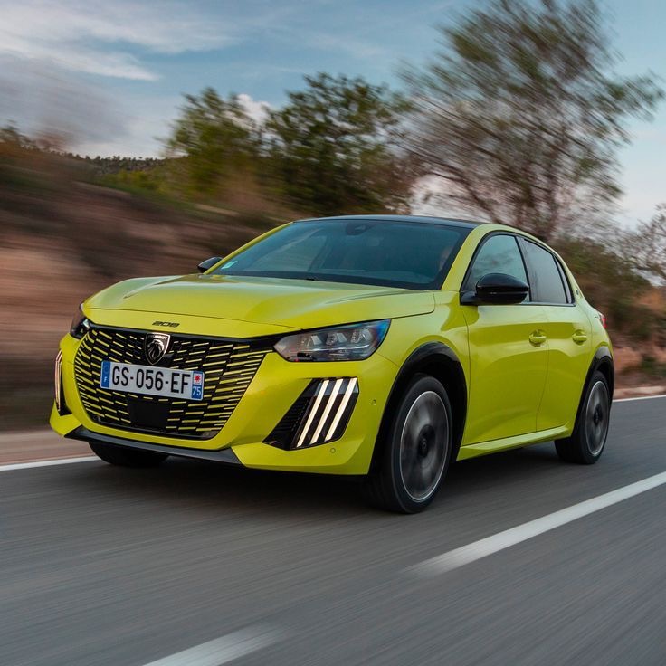 プジョーのHYBRIDのご紹介‼️