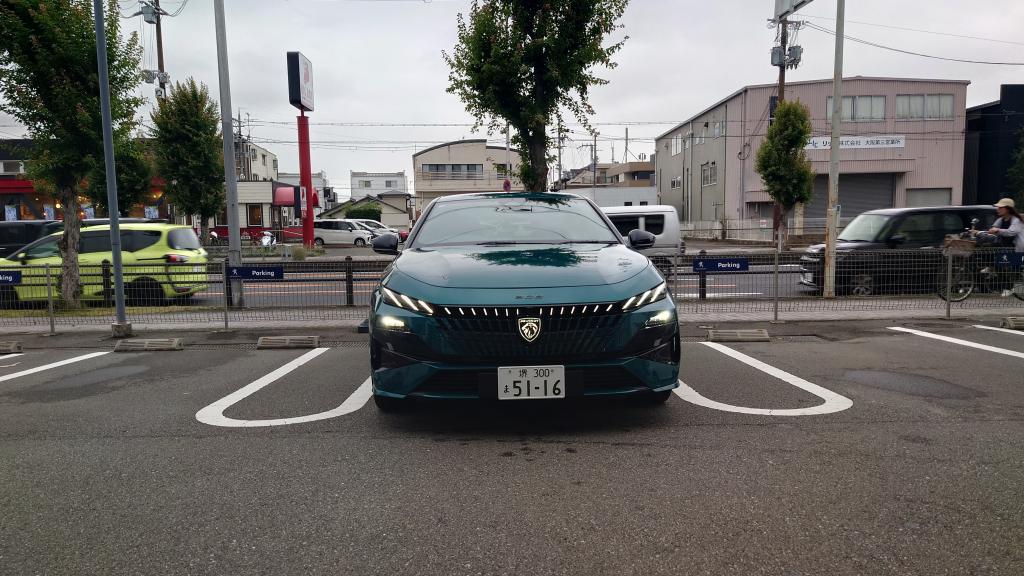 🆕PEUGEOT 308 HYBRID 試乗ご予約受付中 ✨️